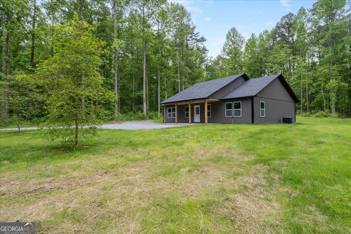 65 Bay Ct