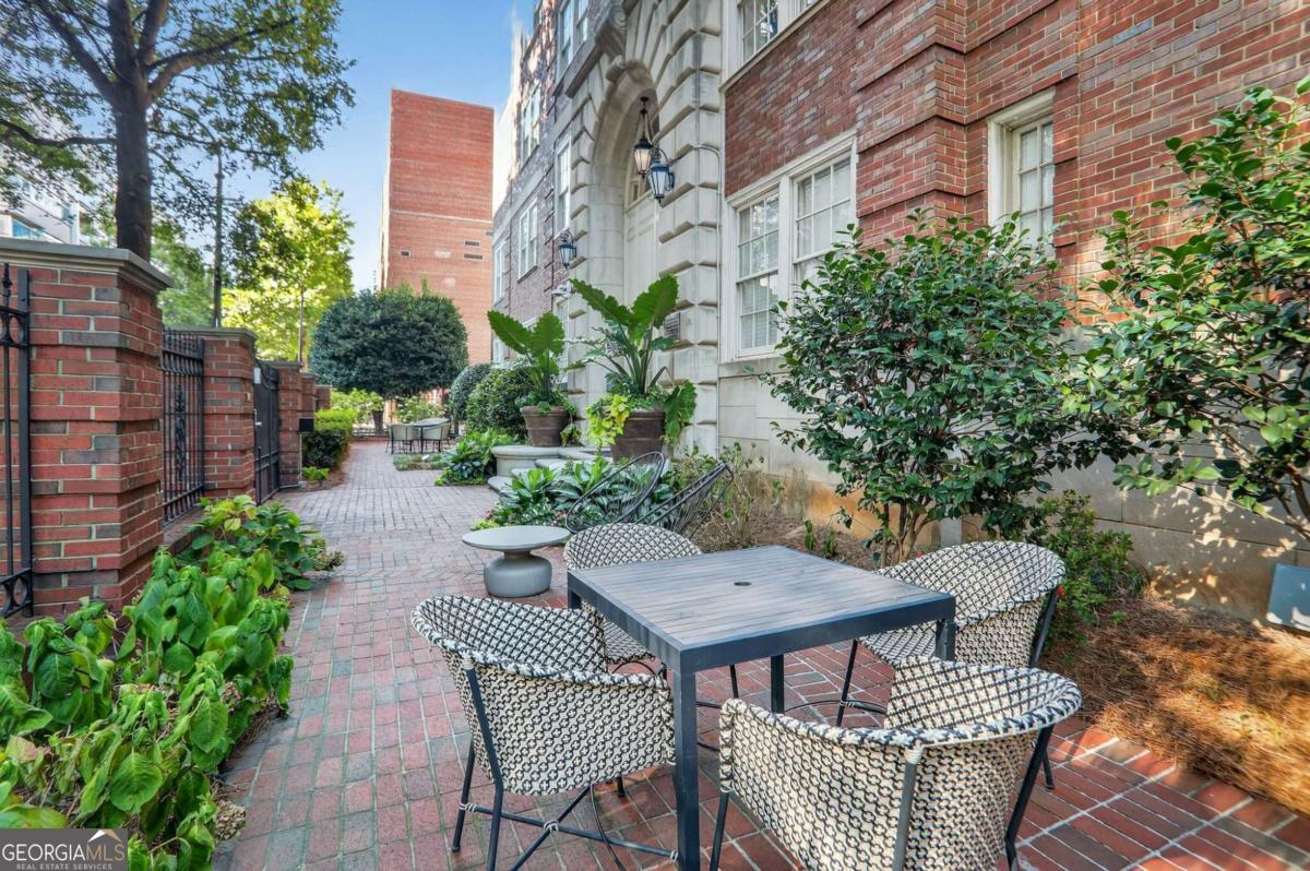 800 Peachtree ST NE 403