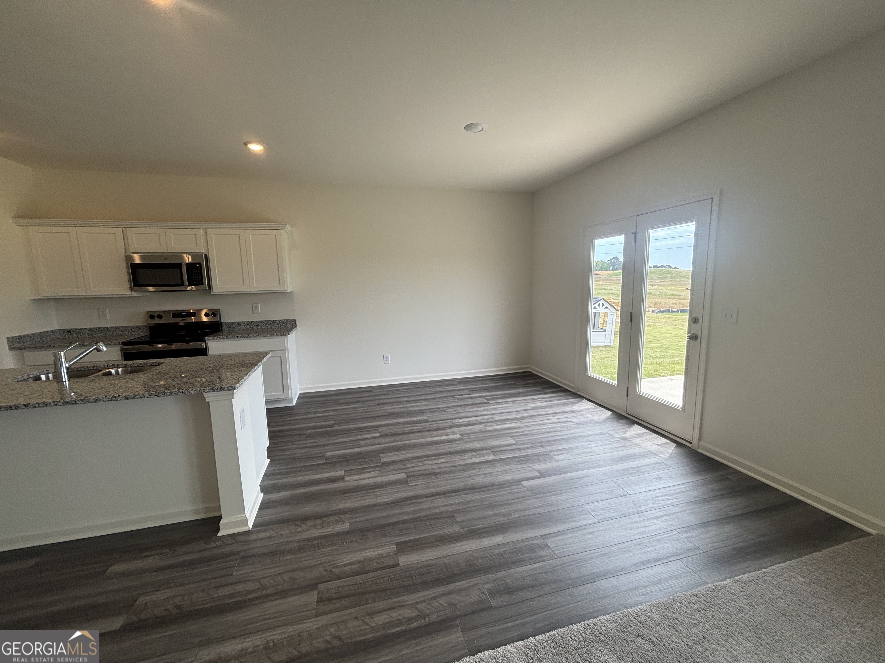Brand new, never lived in home for rent in Bethlehem GA. Neighborhood has many amenities! Community features: Barbecue, Clubhouse, Fishing, Near Schools, Near Shopping(5 minutes to Target/Publix), Near Trails/Greenway, Playground, Pool, Sidewalks, Street Lights, Corn Hole. Home has all new appliances including washer and dryer. 4 spacious bedrooms all with large closets, open kitchen/breakfast area and living room concept with formal dining room and a bonus loft area. Minimum credit score of 600, Monthly income of 2X monthly rent. Credit and Background check. Must apply through link. Free prescreen available prior to application. https://turbo.rent/s/1929735p