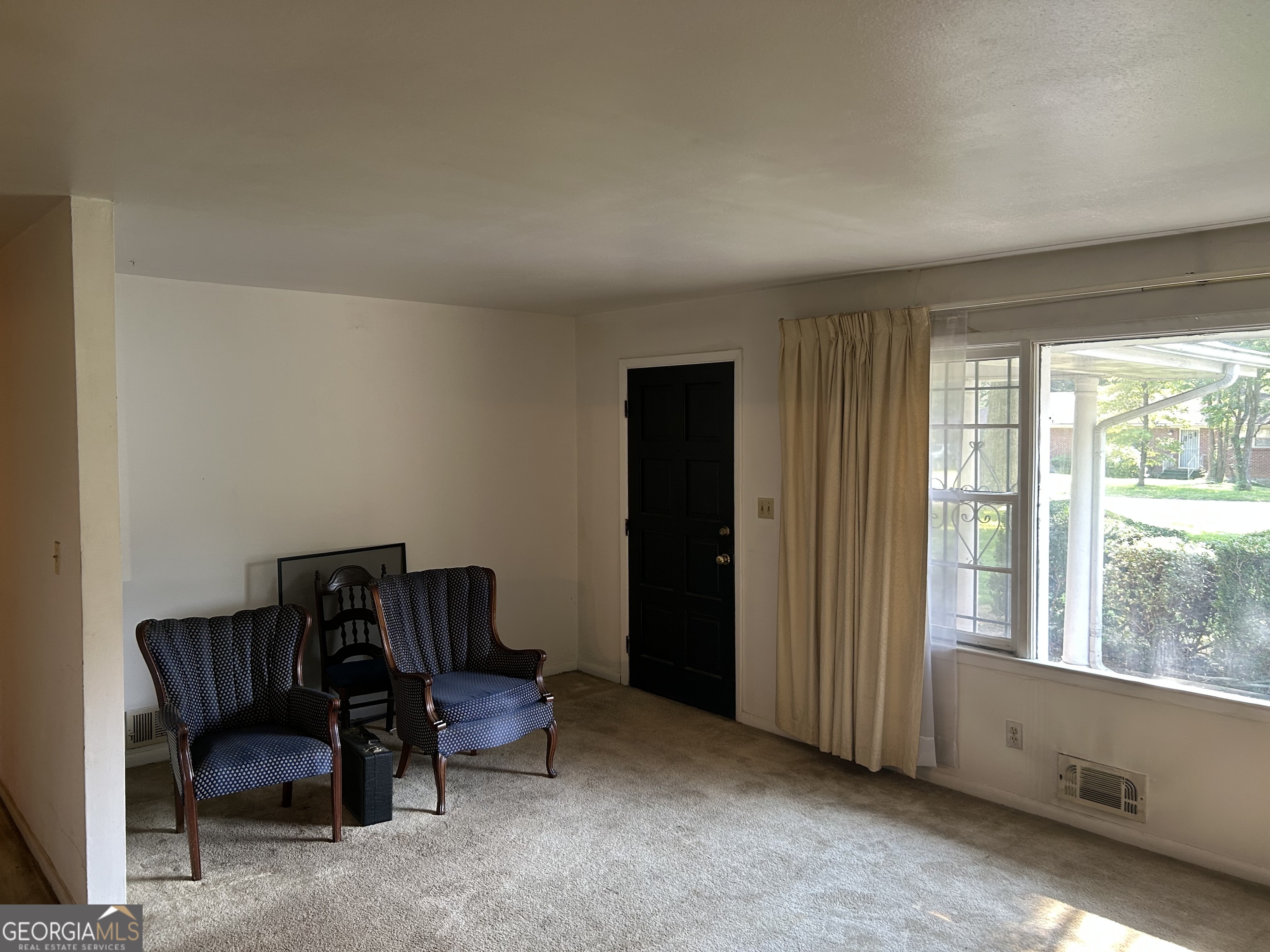 Atlanta, Georgia 30331, United States, 3 Bedrooms Bedrooms, ,1 BathroomBathrooms,Residential,Active,198429