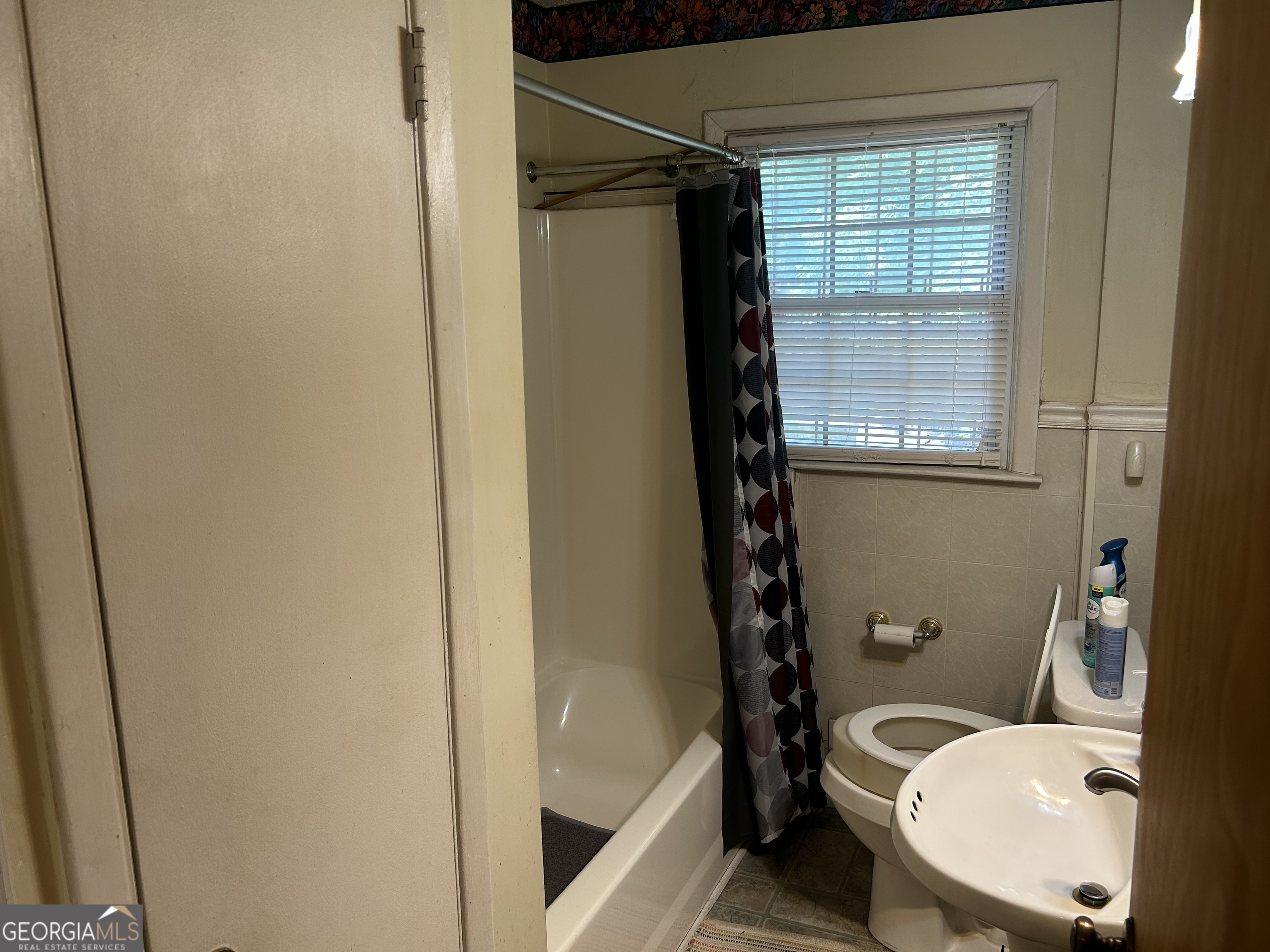 Atlanta, Georgia 30331, United States, 3 Bedrooms Bedrooms, ,1 BathroomBathrooms,Residential,Active,198429