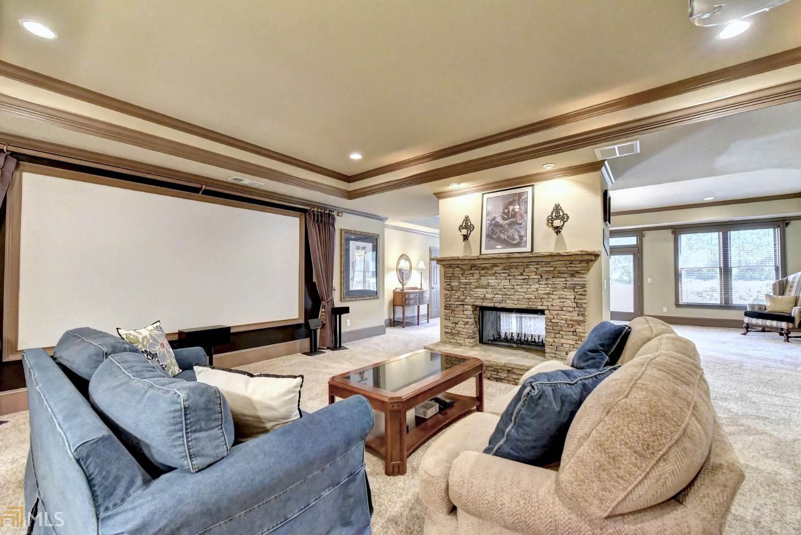 Sugarloaf Country Club - Residential
