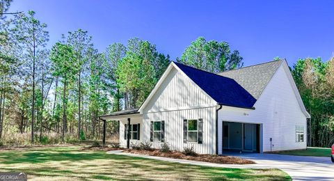 2114 Allie RD Greenville GA 30222
