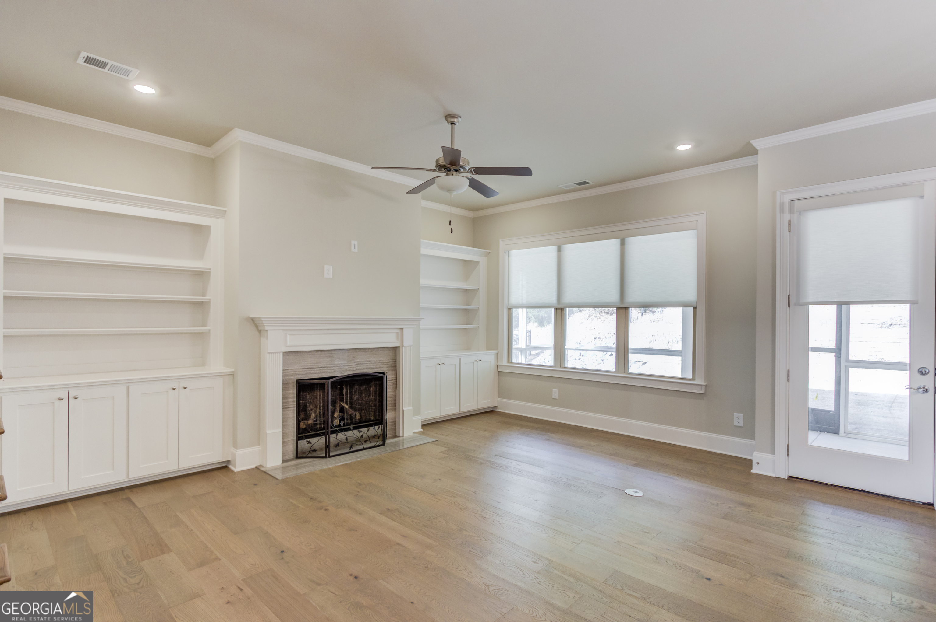 5630 overlook club CIR