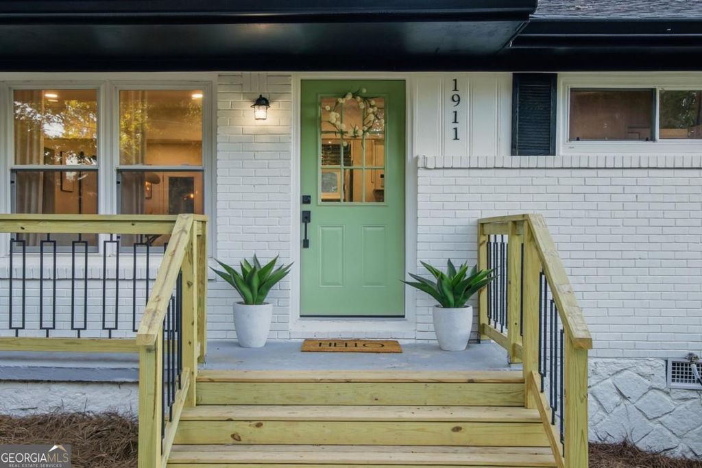 Photo of 1911 Rosewood Road, Decatur, GA 30032 (MLS # 10753576)