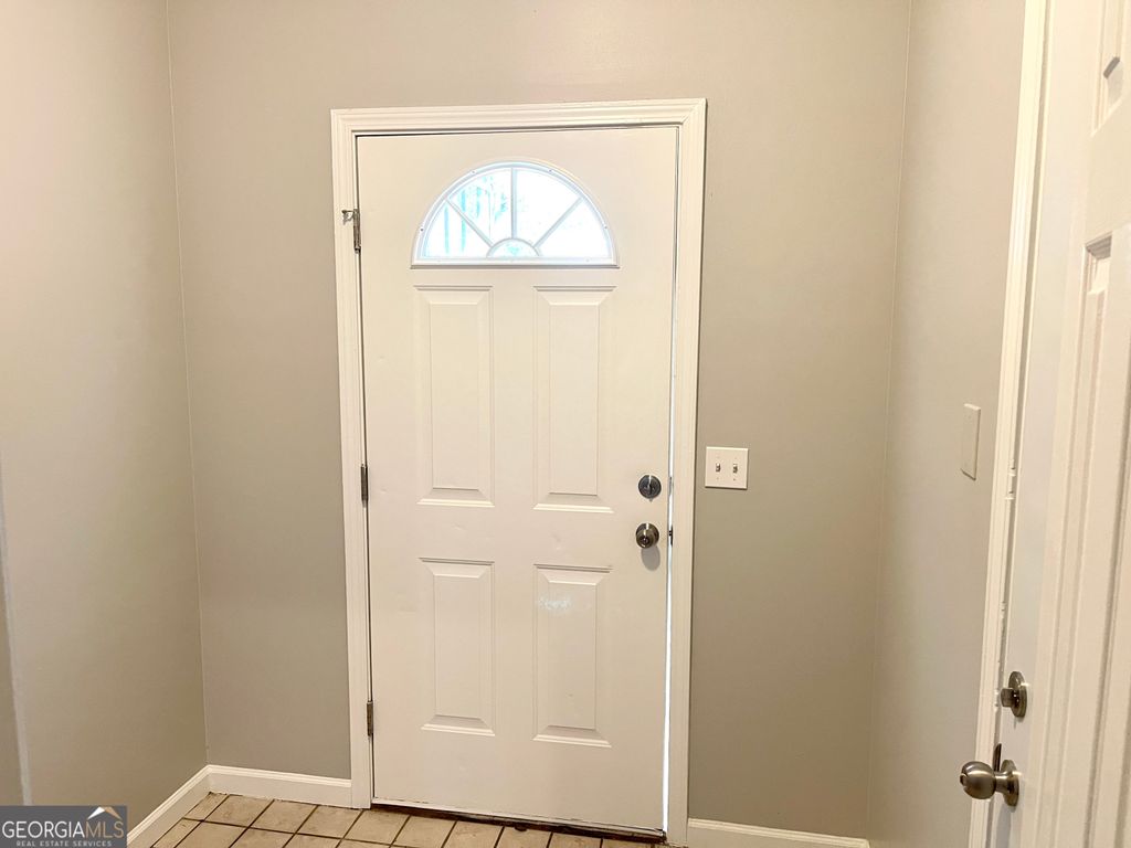 Photo of 2145 Hollywood Drive NW #2B, Atlanta, GA 30318 (MLS # 10633207)