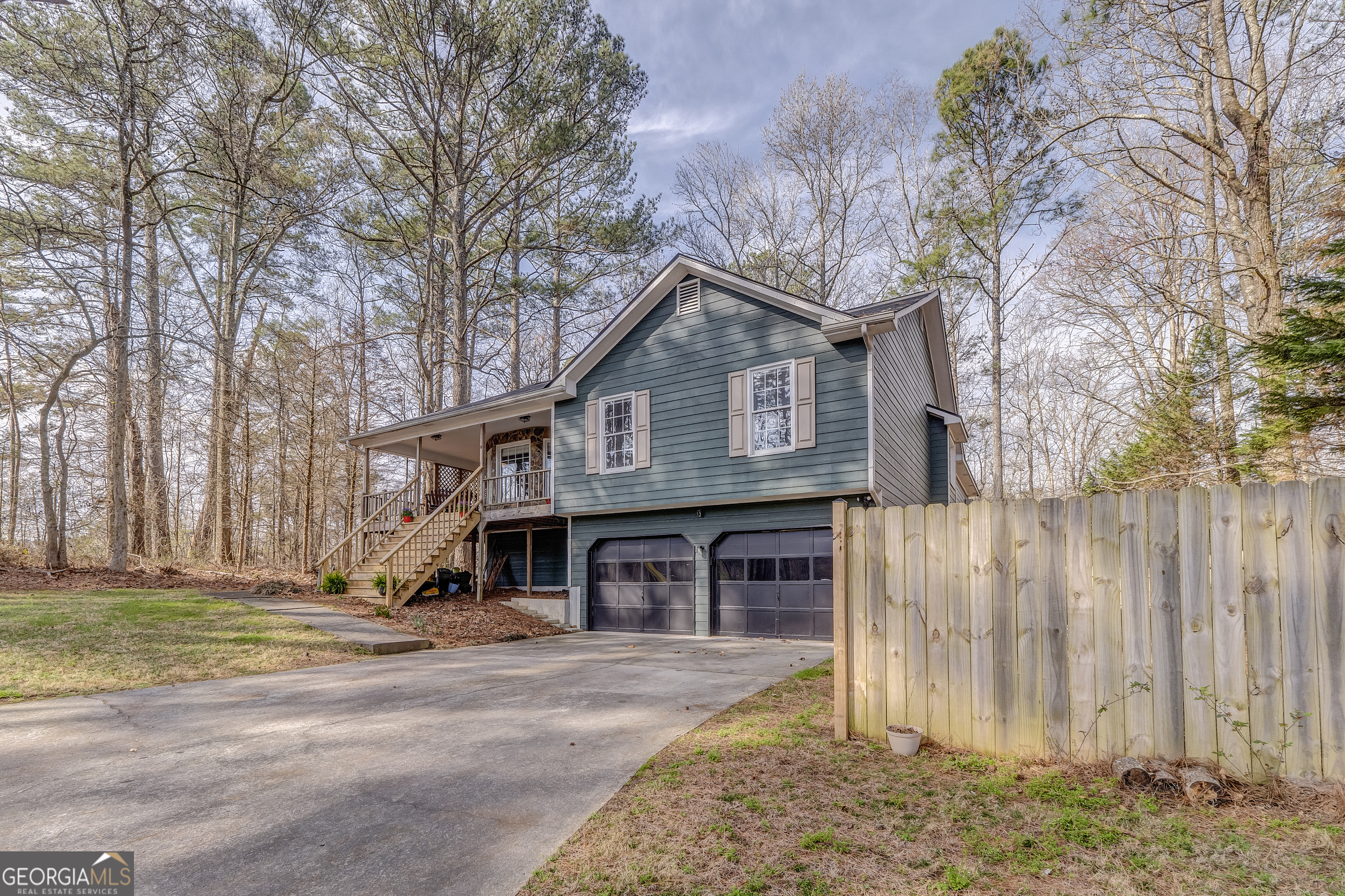 16 Ranger RD SE