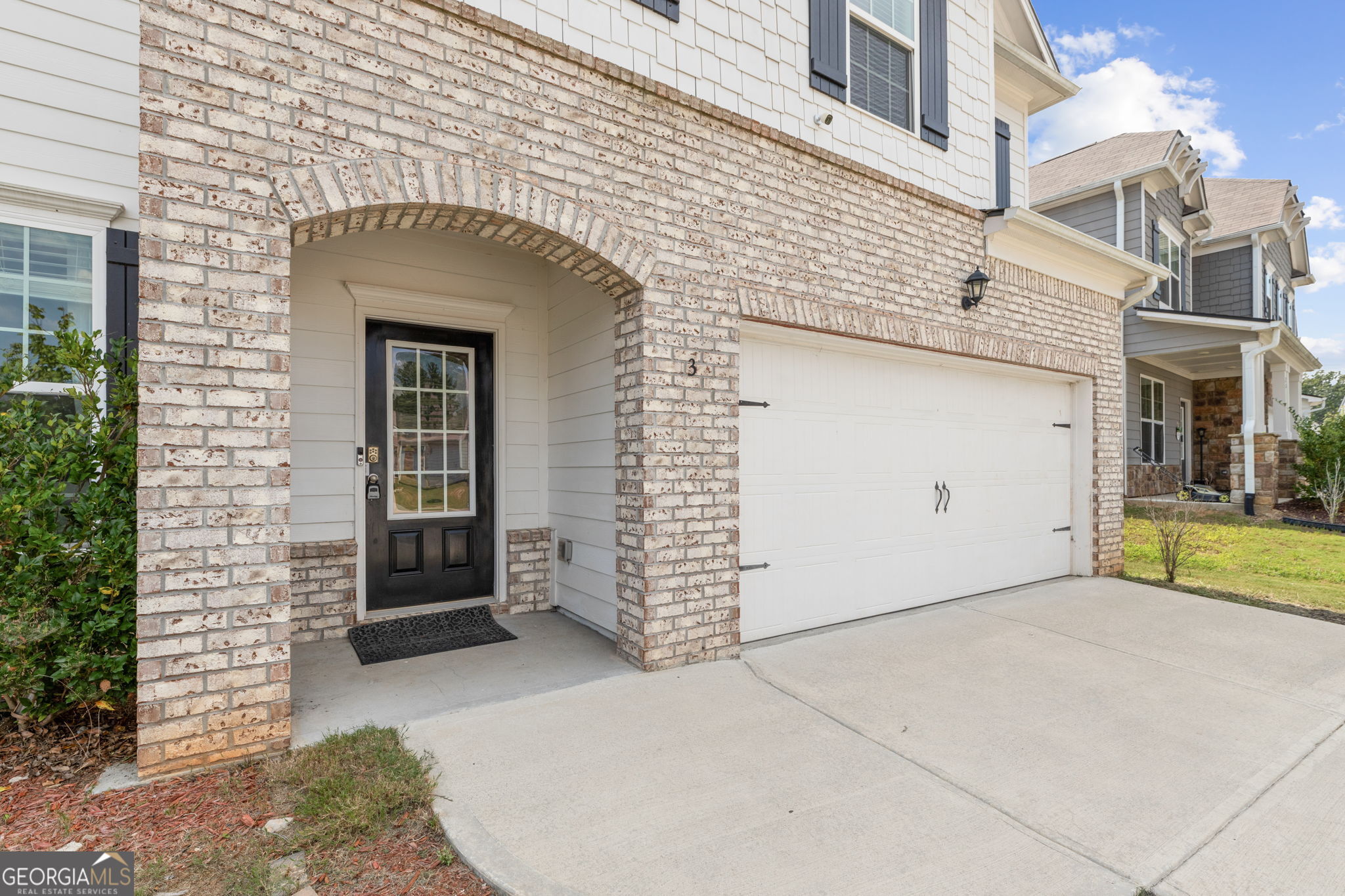 13 Jocelyn DR