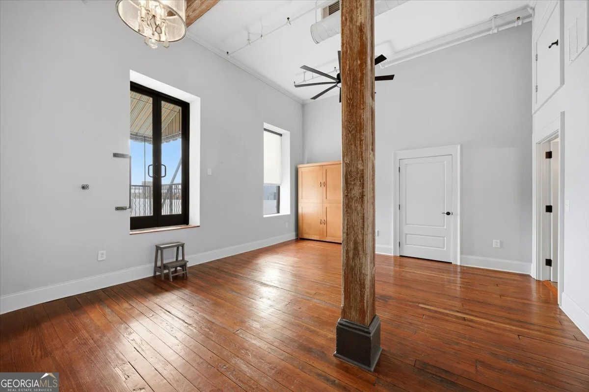 522 Cherry Street Unit APT 301