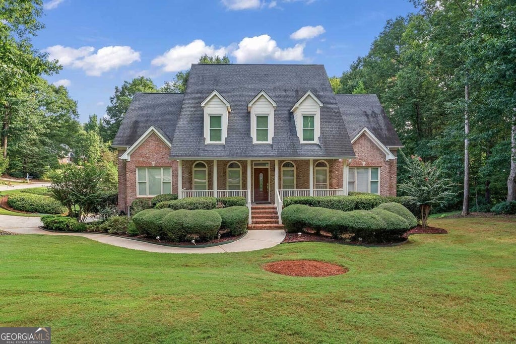 Photo of 935 Woodland Brook, McDonough, GA 30253 (MLS # 10843005)