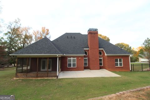 A home in Hoschton