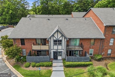 Photo of 6851 Roswell Road #B3, Atlanta, GA 30328 (MLS # 10765530)