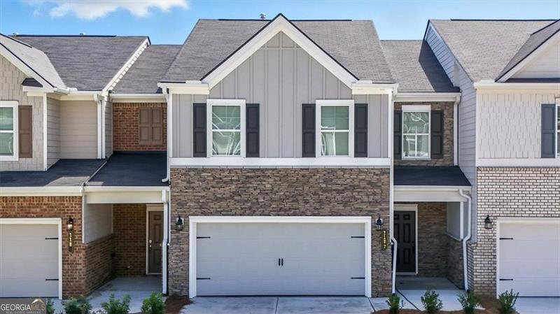 1182 PARK CENTER CIR