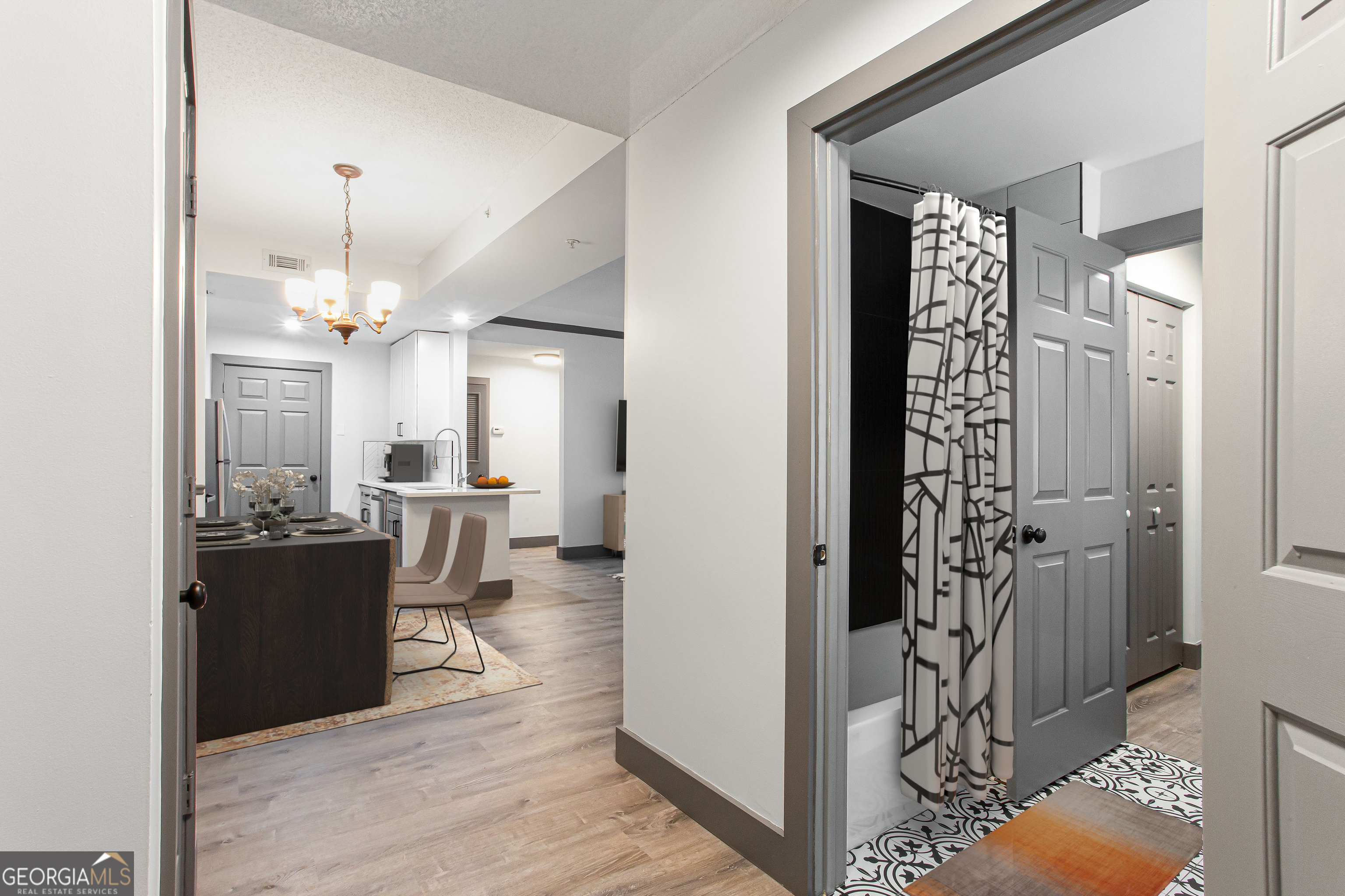 1074 Peachtree WALK NE 115