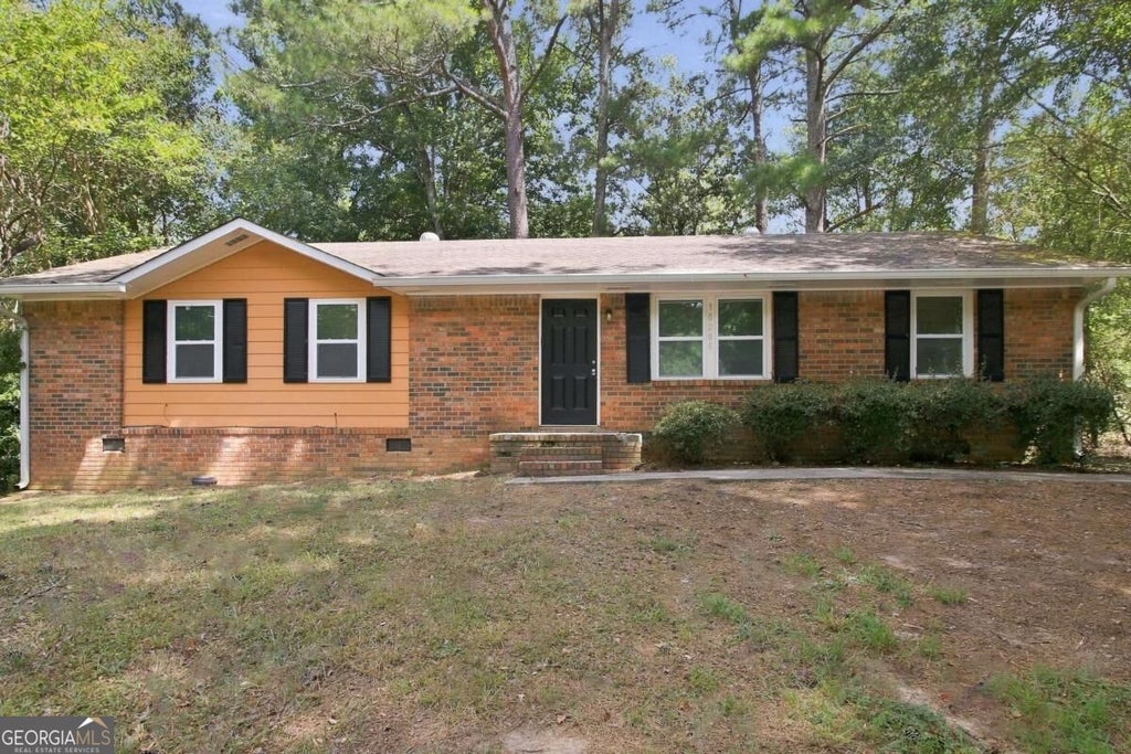 Photo of 10200 Top Tree Court, Jonesboro, GA 30238 (MLS # 10849650)