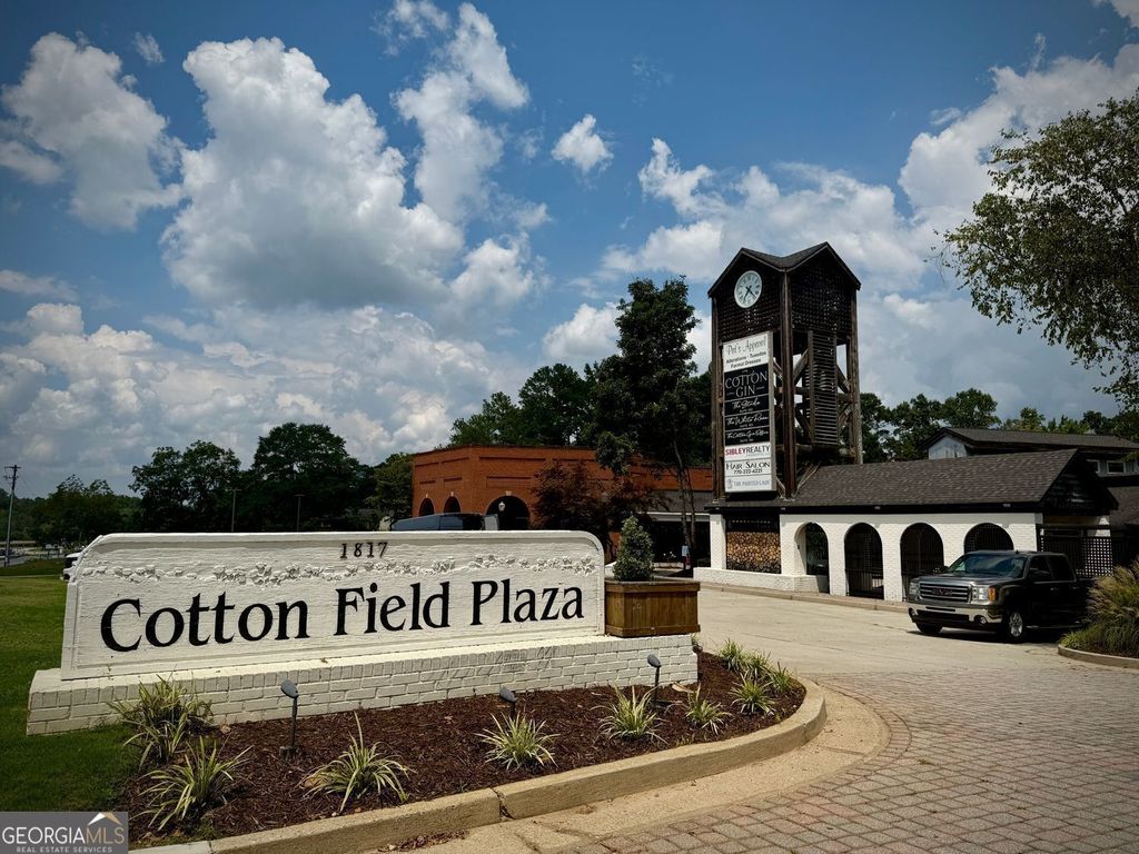 Photo of 1897 Hiram Douglasville Highway, Hiram, GA 30141 (MLS # 10711179)