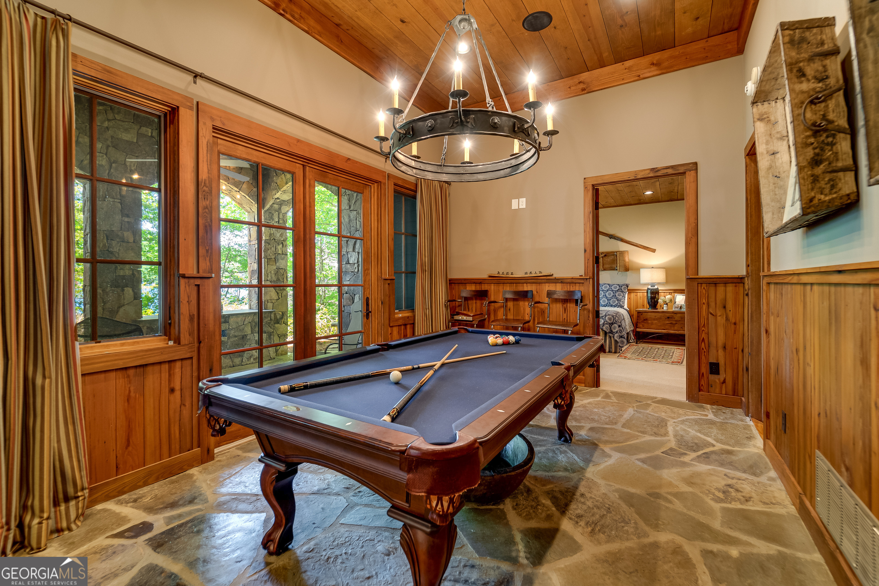 Lake Burton - Residential
