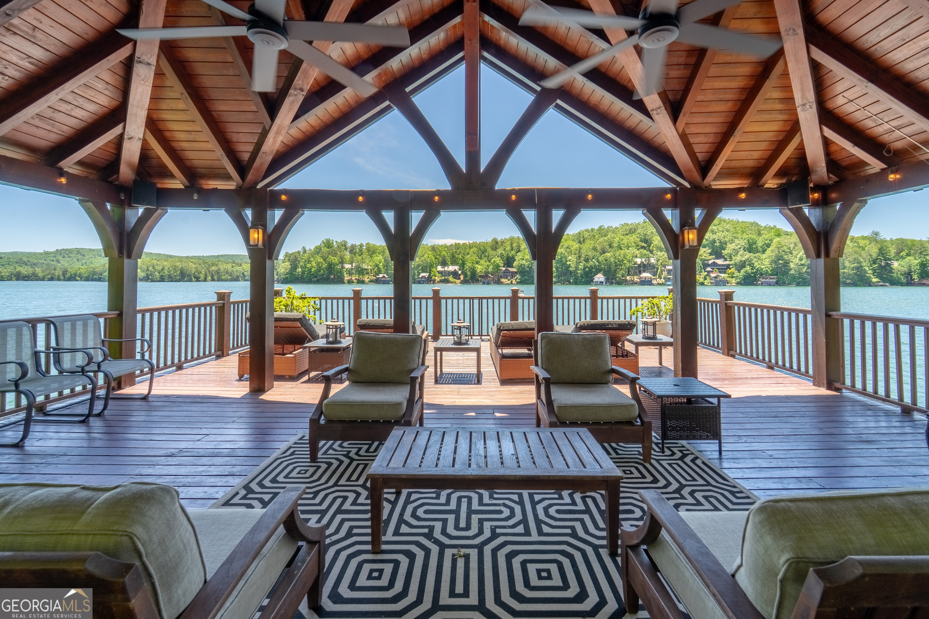 Lake Burton - Residential
