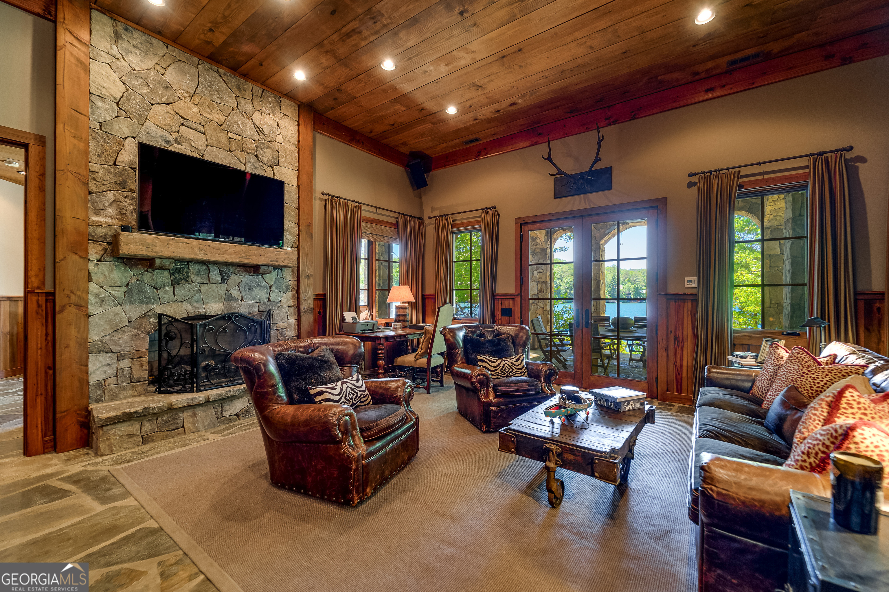 Lake Burton - Residential
