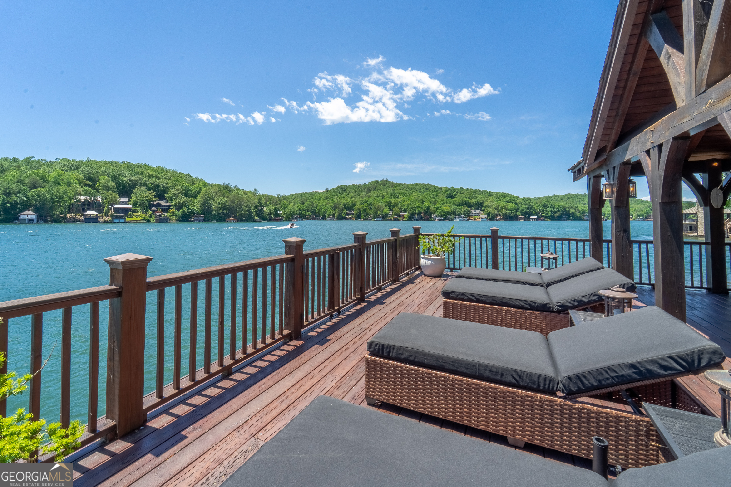 Lake Burton - Residential