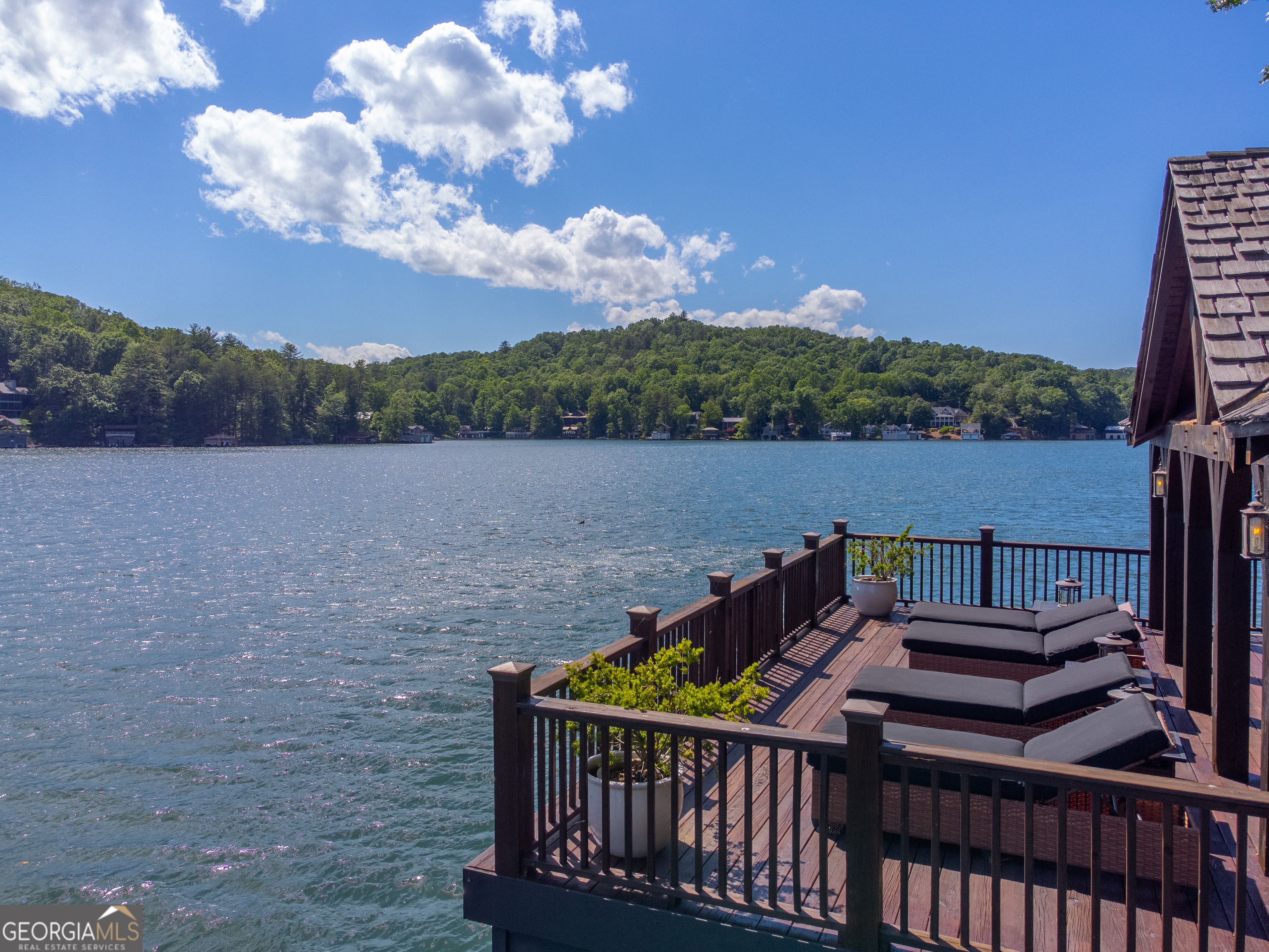 Lake Burton - Residential