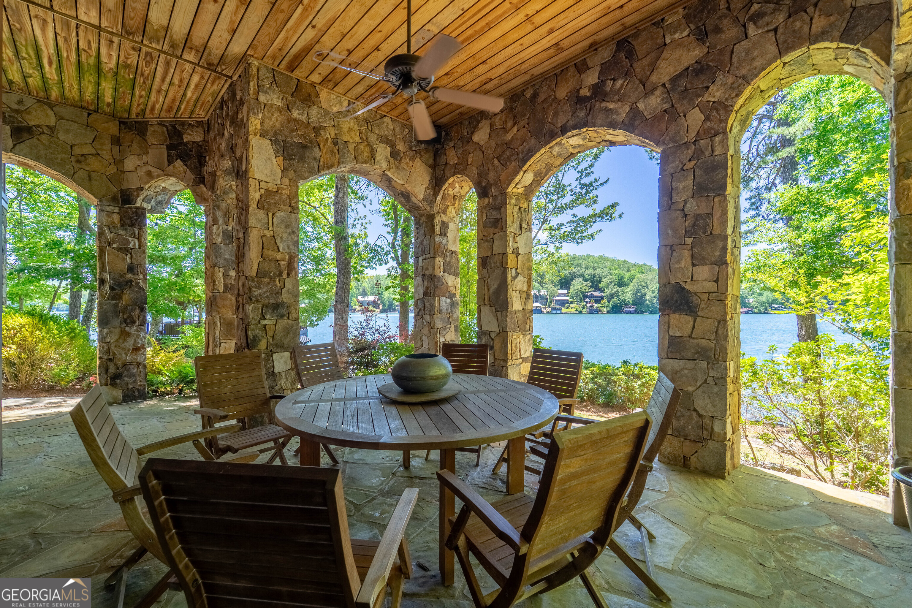 Lake Burton - Residential