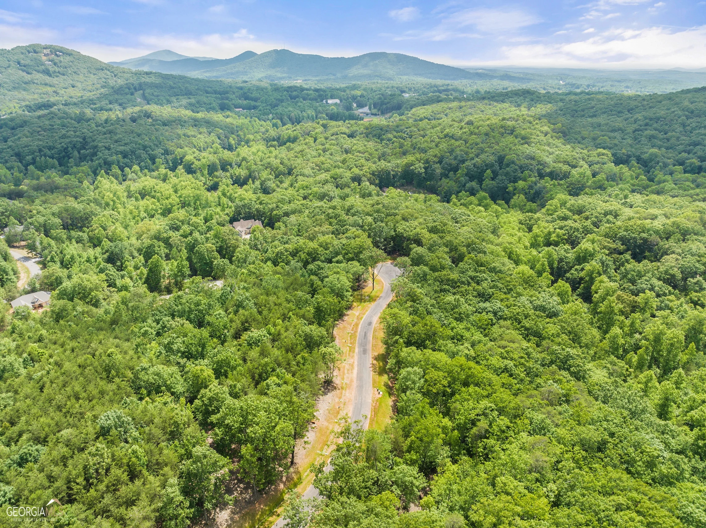 214 Chimney Ridge