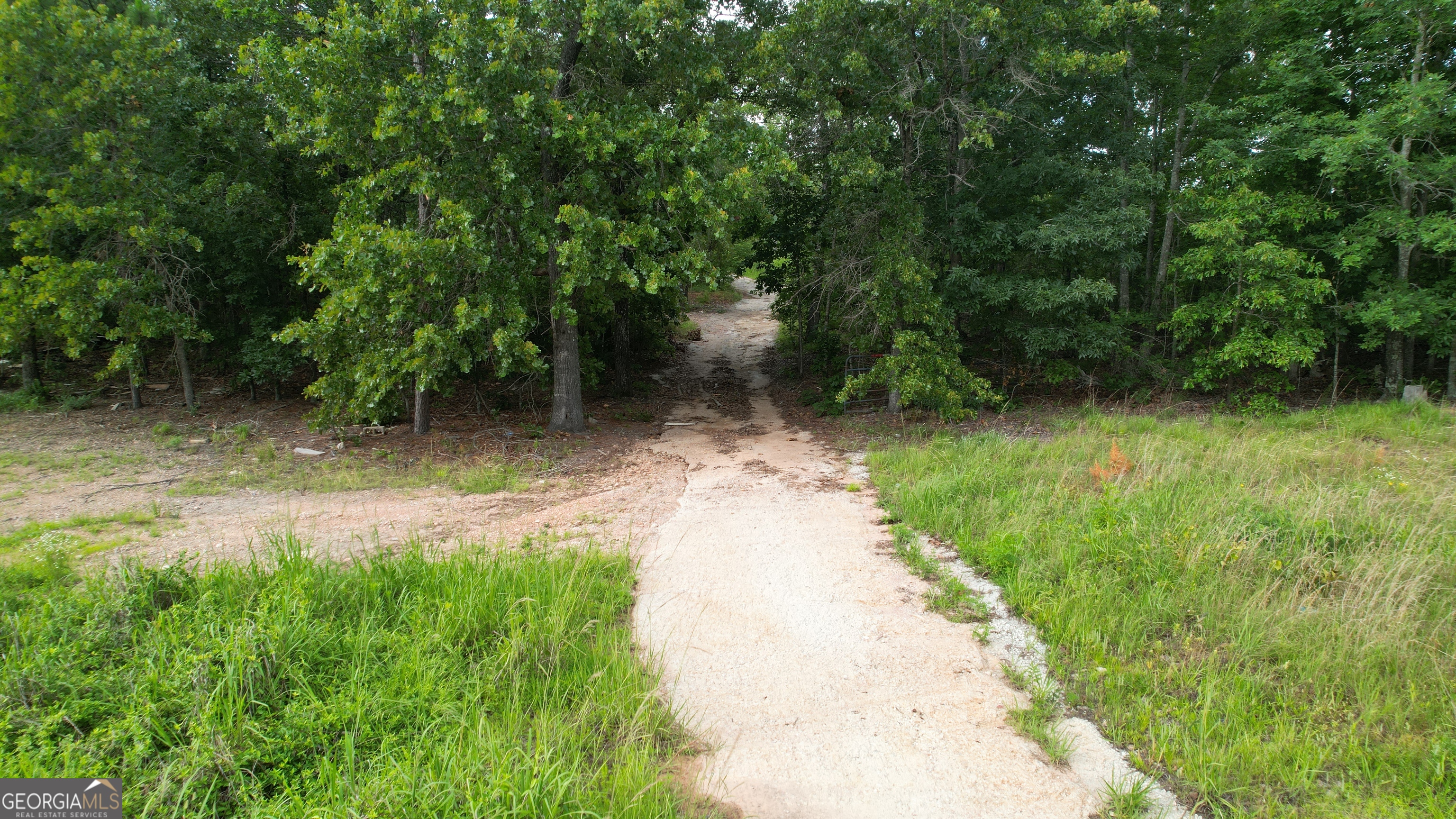 1138 Smyrna Church RD