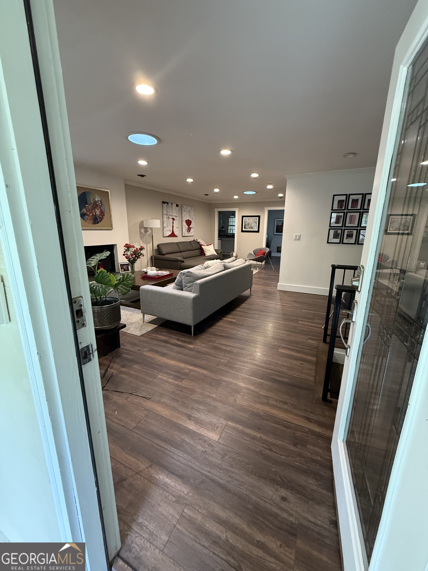 15 Perthshire DR