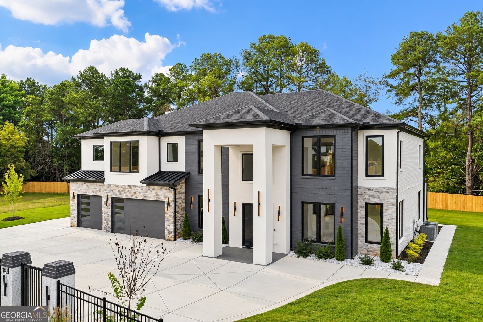 2724 Talley LN