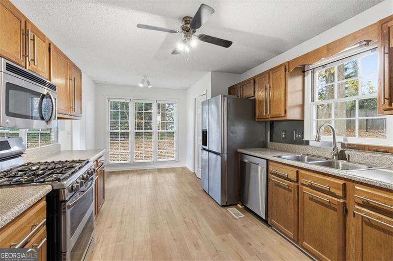 Hickory Station - Residential