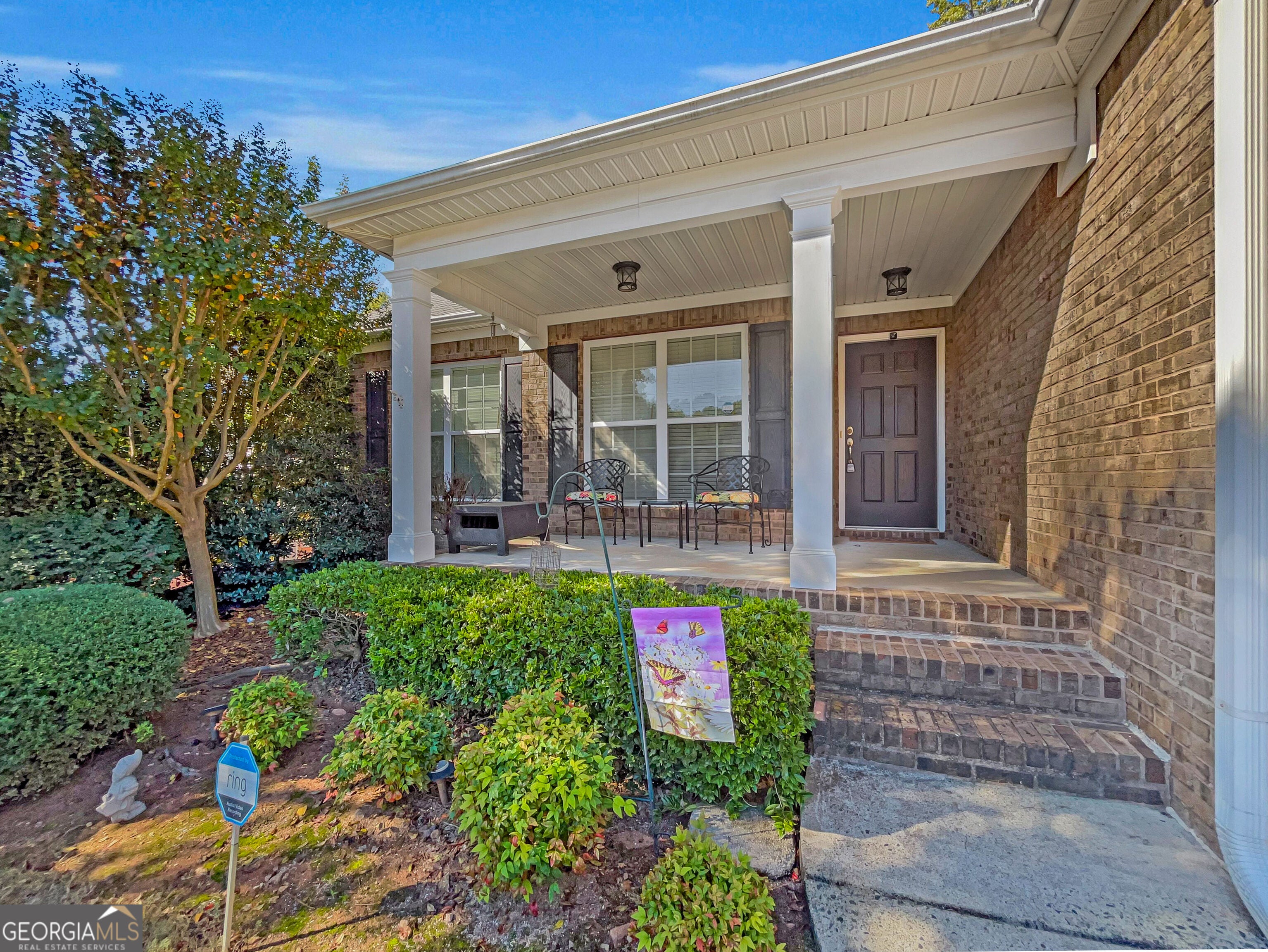 216 E Berkeshire CT