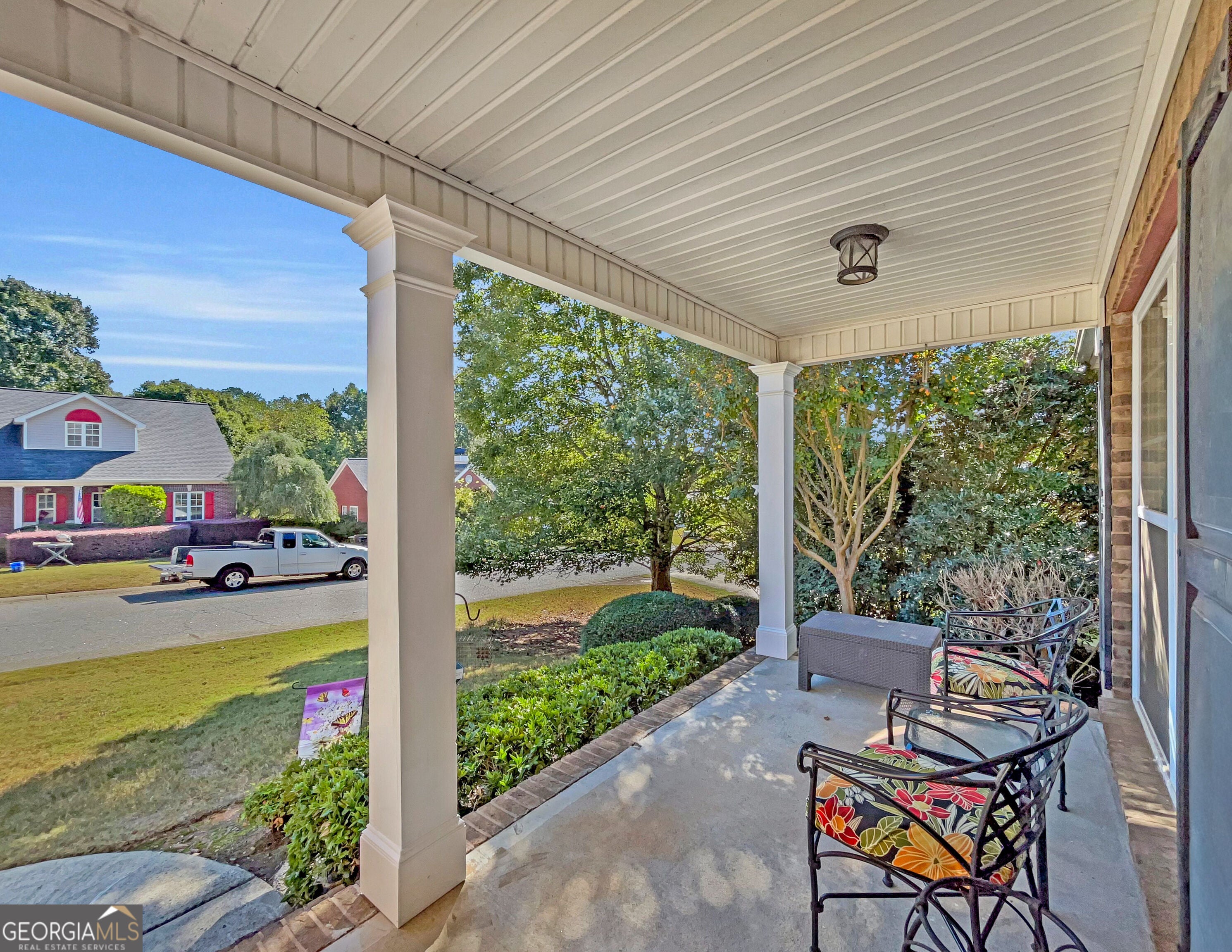 216 E Berkeshire CT