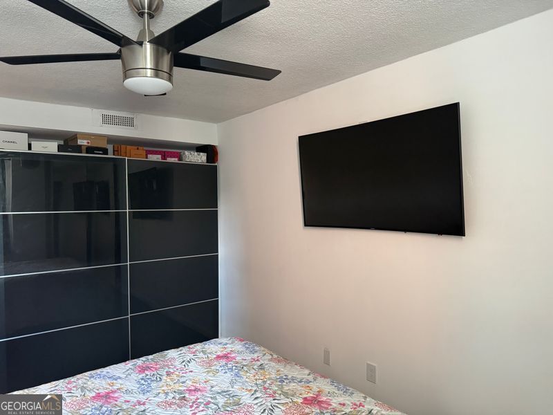 2965 Pharr Court South NW 502