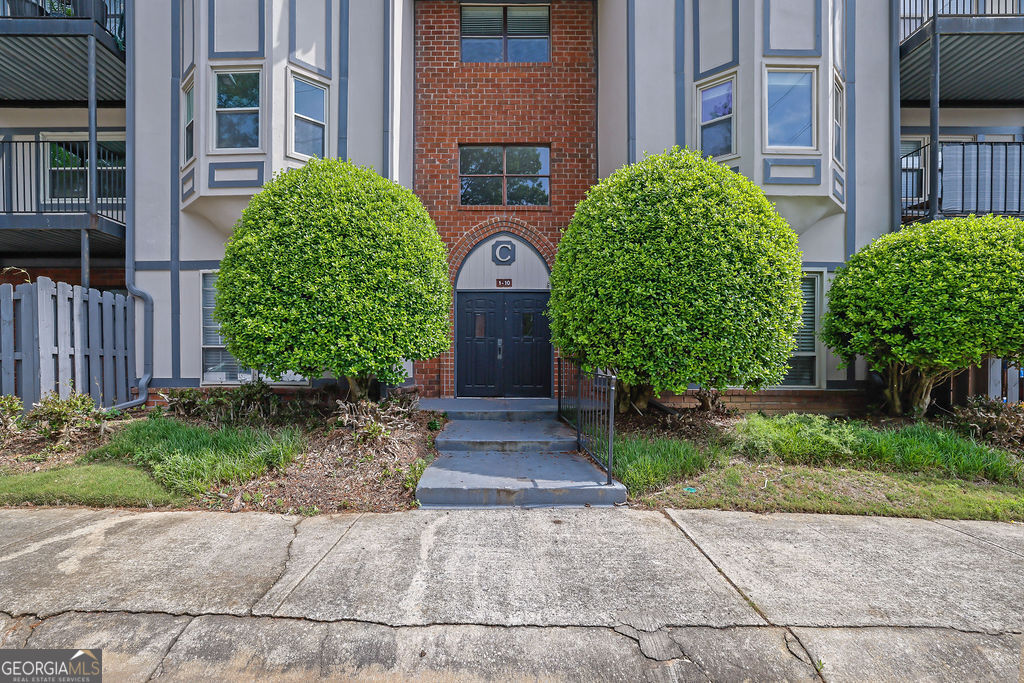 6851 Roswell RD C7