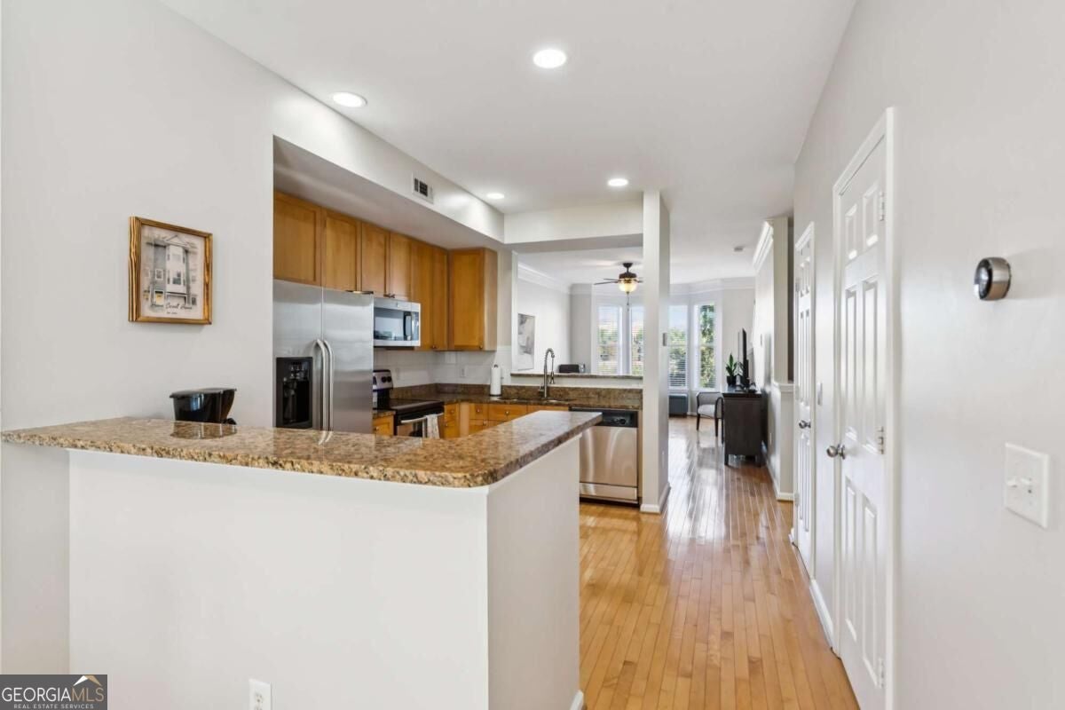 951 Glenwood AVE SE 1709
