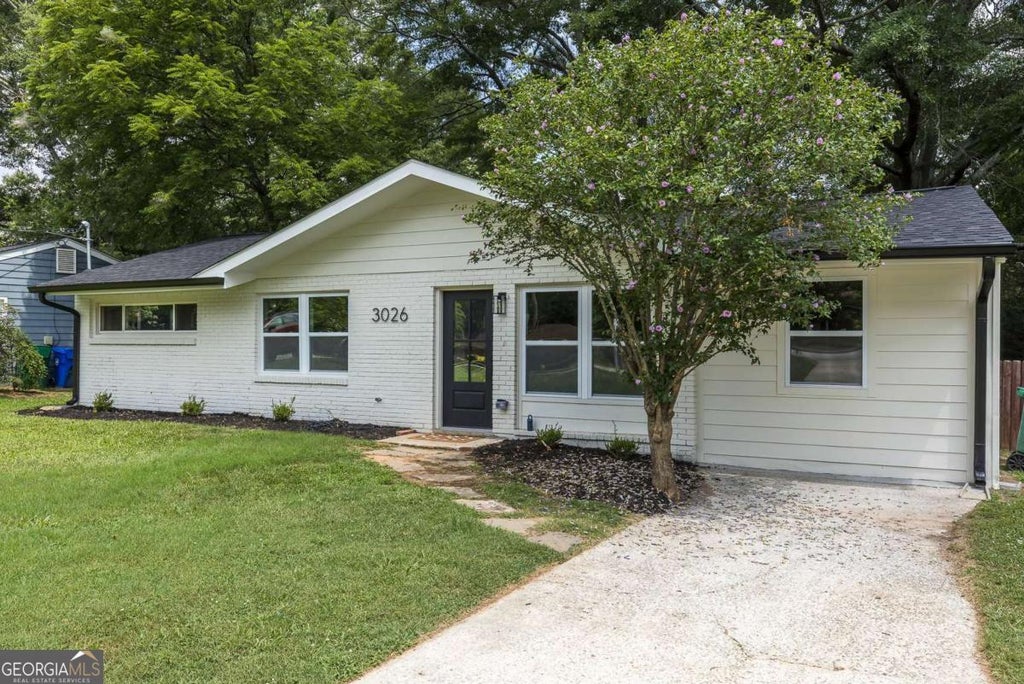 Photo of 3026 Brook Drive, Decatur, GA 30033 (MLS # 10823307)