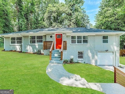 Photo of 2007 Highview Road SW, Atlanta, GA 30311 (MLS # 10855497)