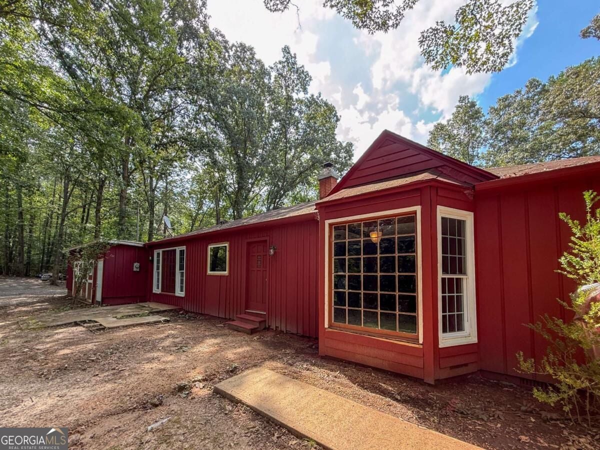 114 Funaro LN
