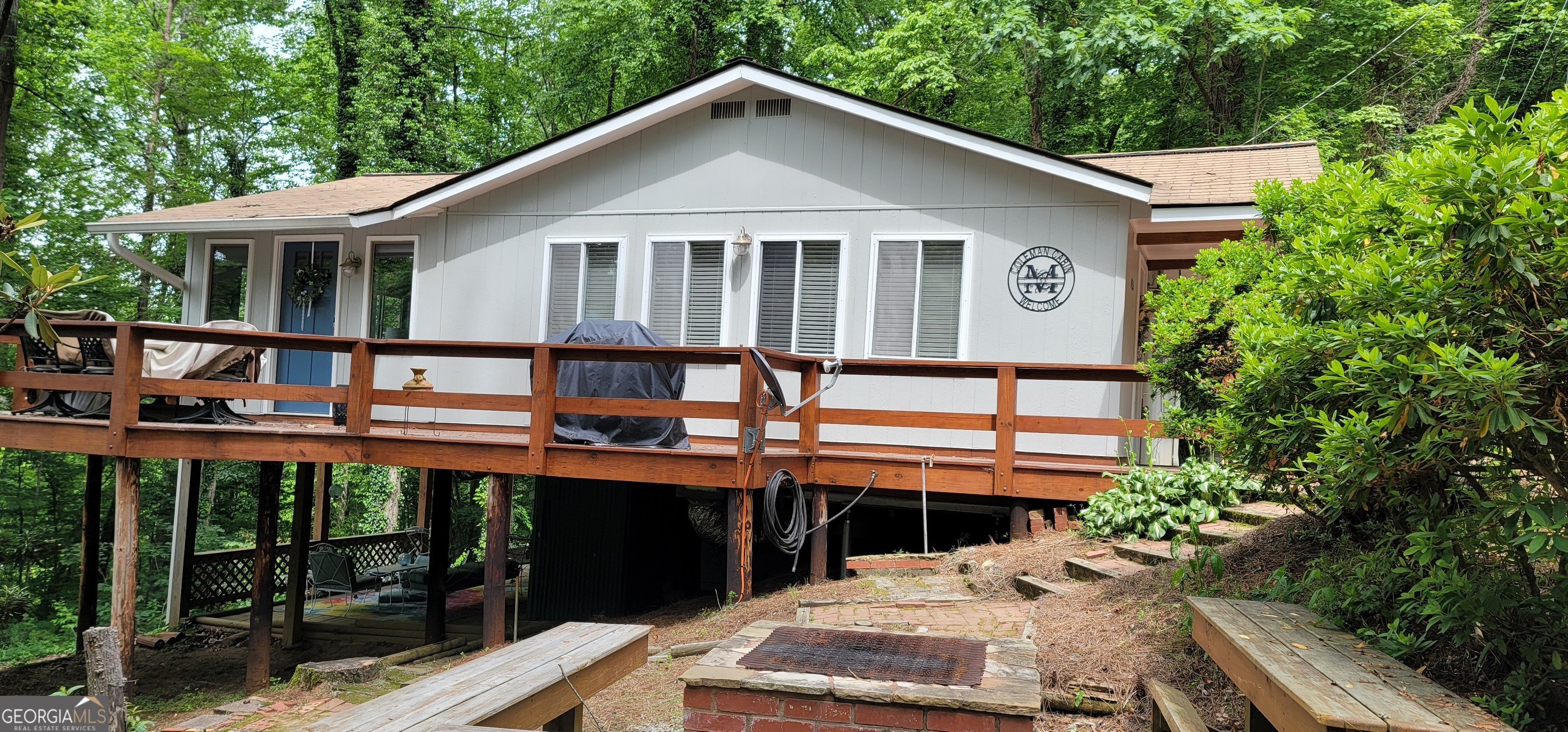 153 Coleman Heights LN