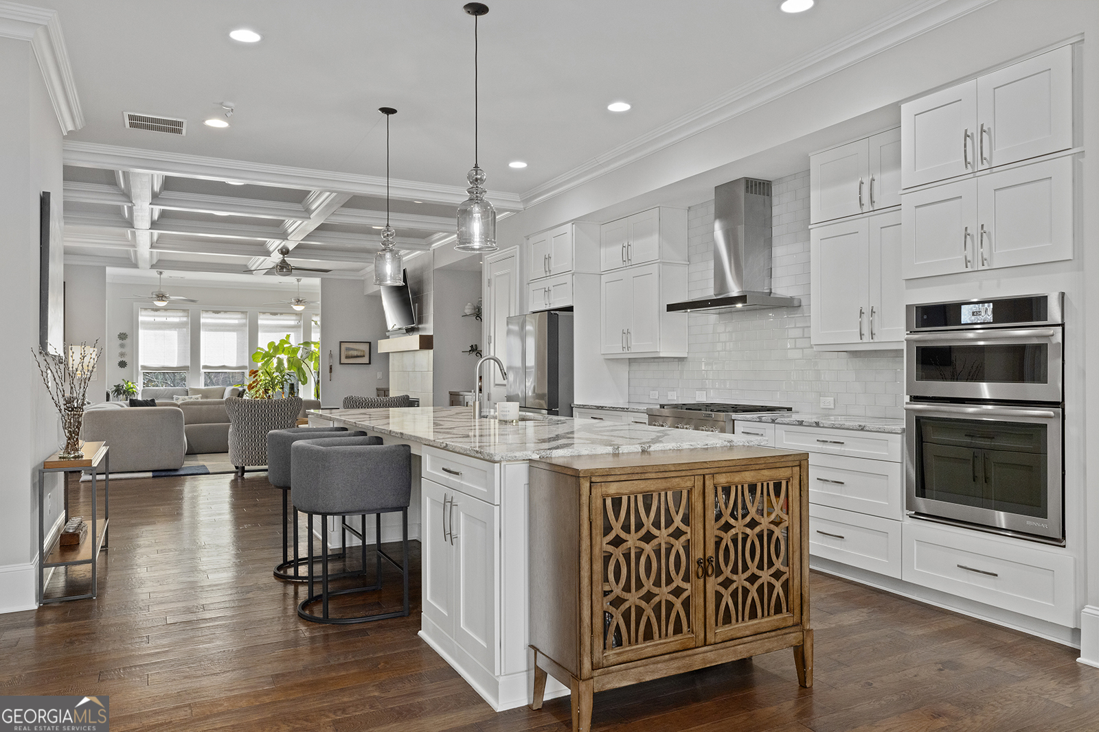 2000 Arrington LN NE