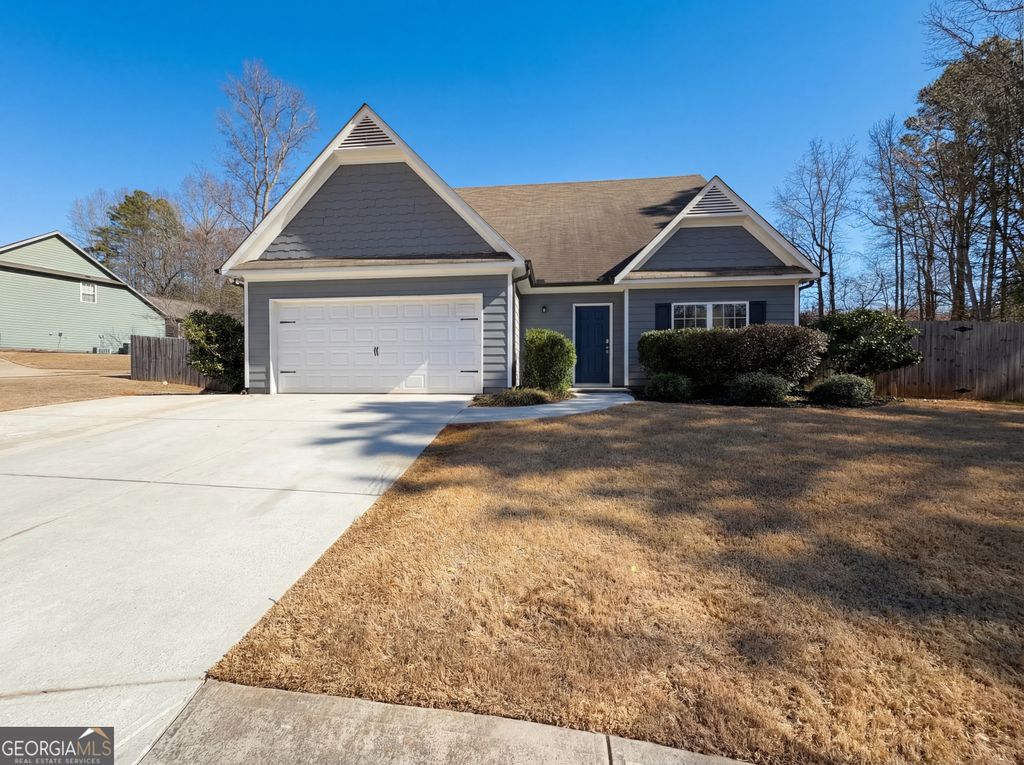 Photo of 943 Liberty Bell Run, Hoschton, GA 30548 (MLS # 10698042)