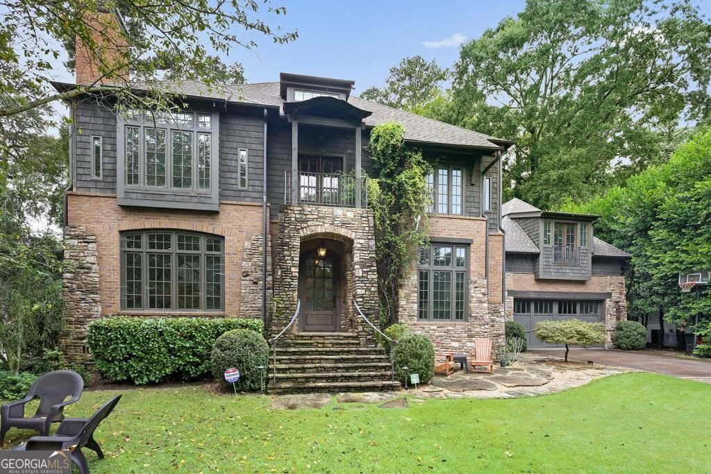 Photo of 1692 Friar Tuck Road, Atlanta, GA 30309 (MLS # 10712062)