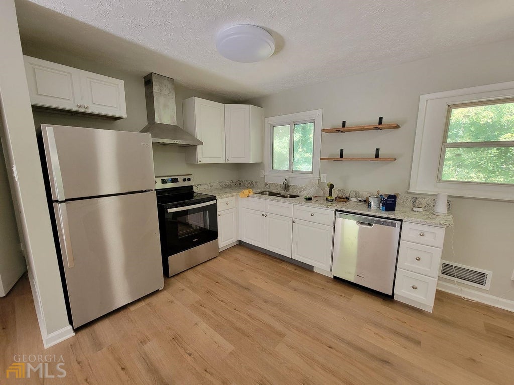 Photo of 6628 Stark Court, Riverdale, GA 30274 (MLS # 10808346)