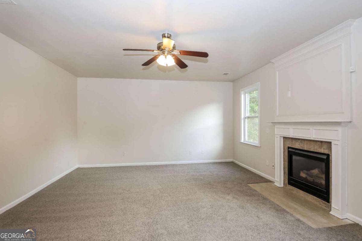 4815 Plainsman CIR