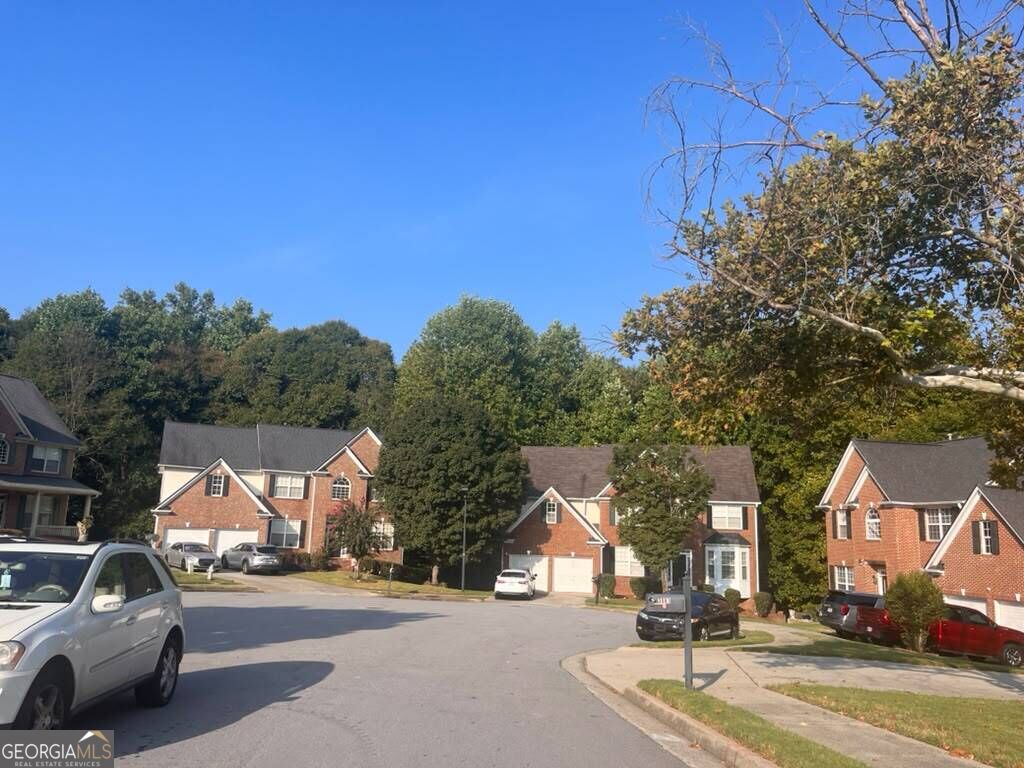 3881 Roxfield DR