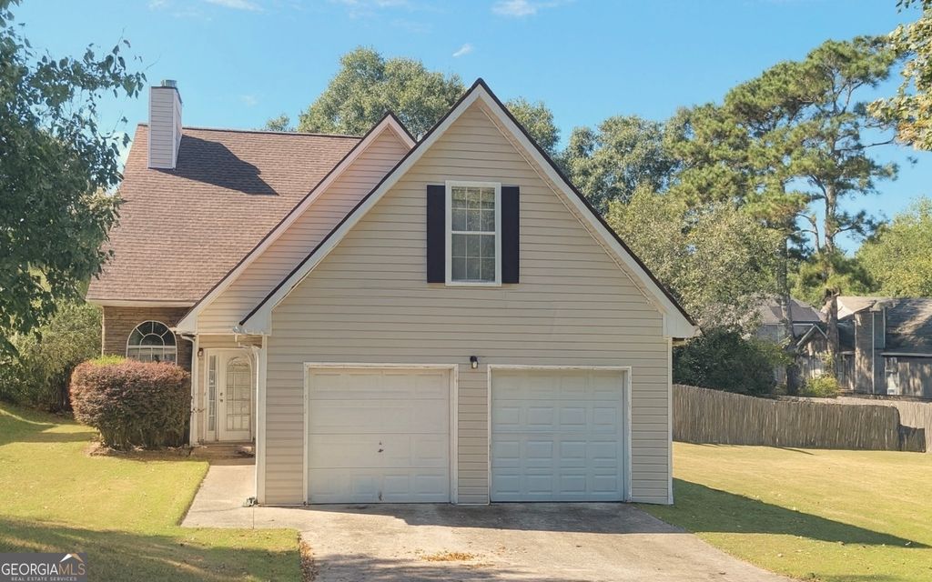 Photo of 834 Kendall Park Drive, Winder, GA 30680 (MLS # 10736038)