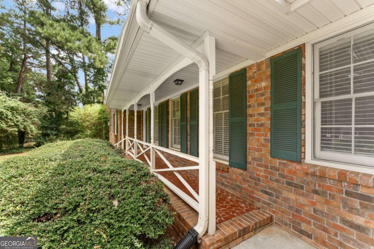 2144 Kennesaw Due West RD NW