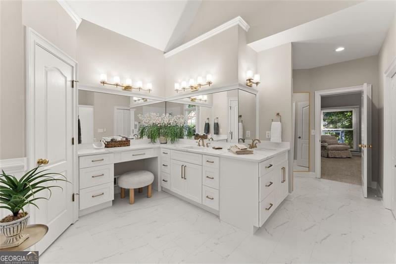 Seven Oaks - Residential