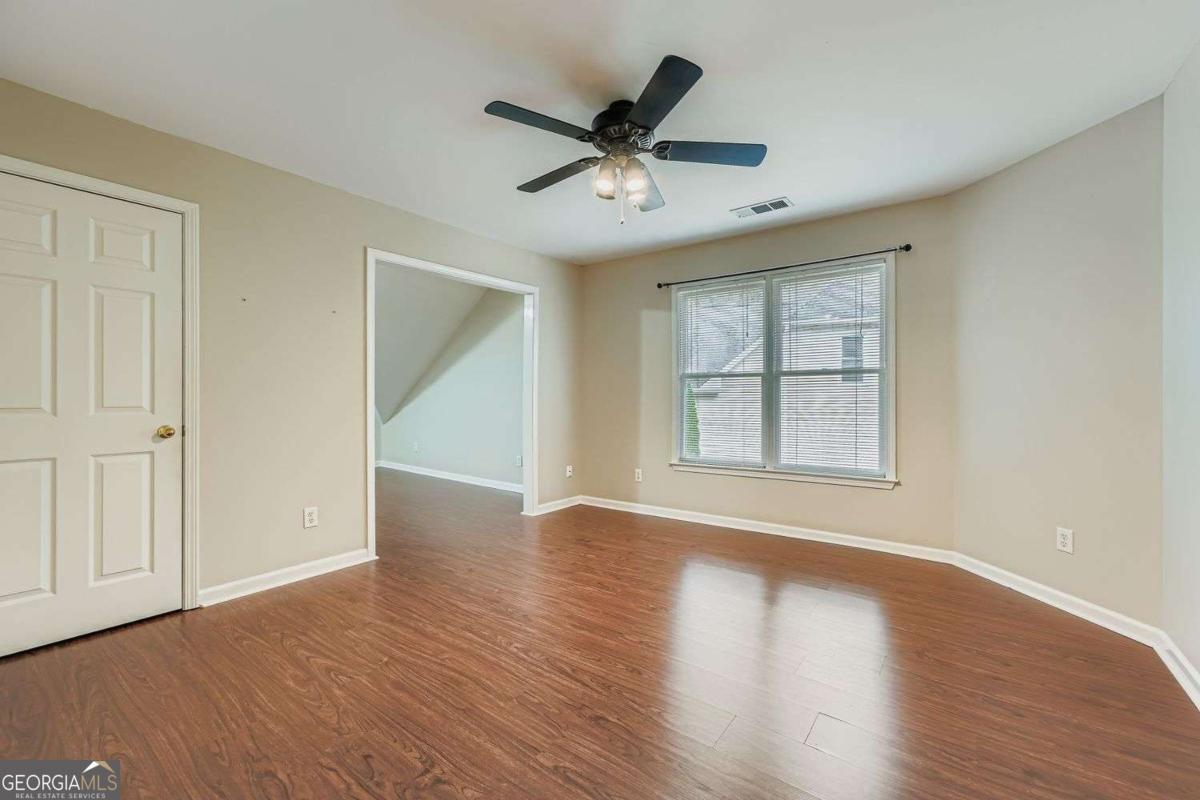 Abbots Pond - Residential Lease